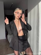Миниатюра Индивидуалка Карина Октябрьский Фотография 